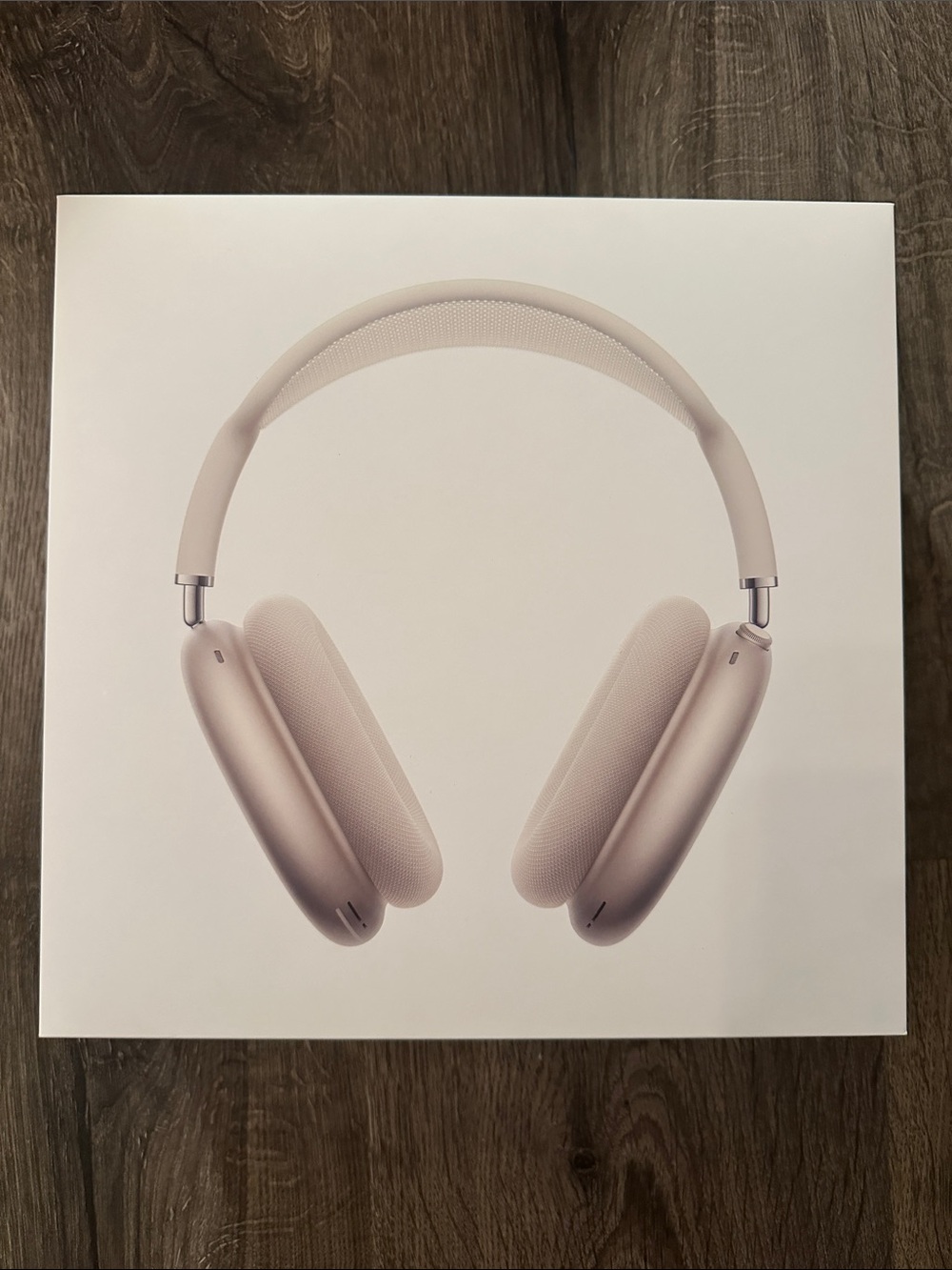 Apple Over-Ear Headphones in Starlight